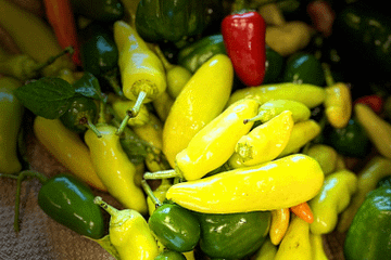 green, yellow, and red peppers